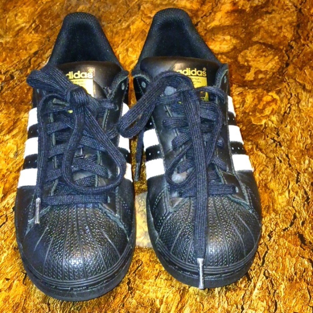 🏀ADIDAS 🏀 4 1/2